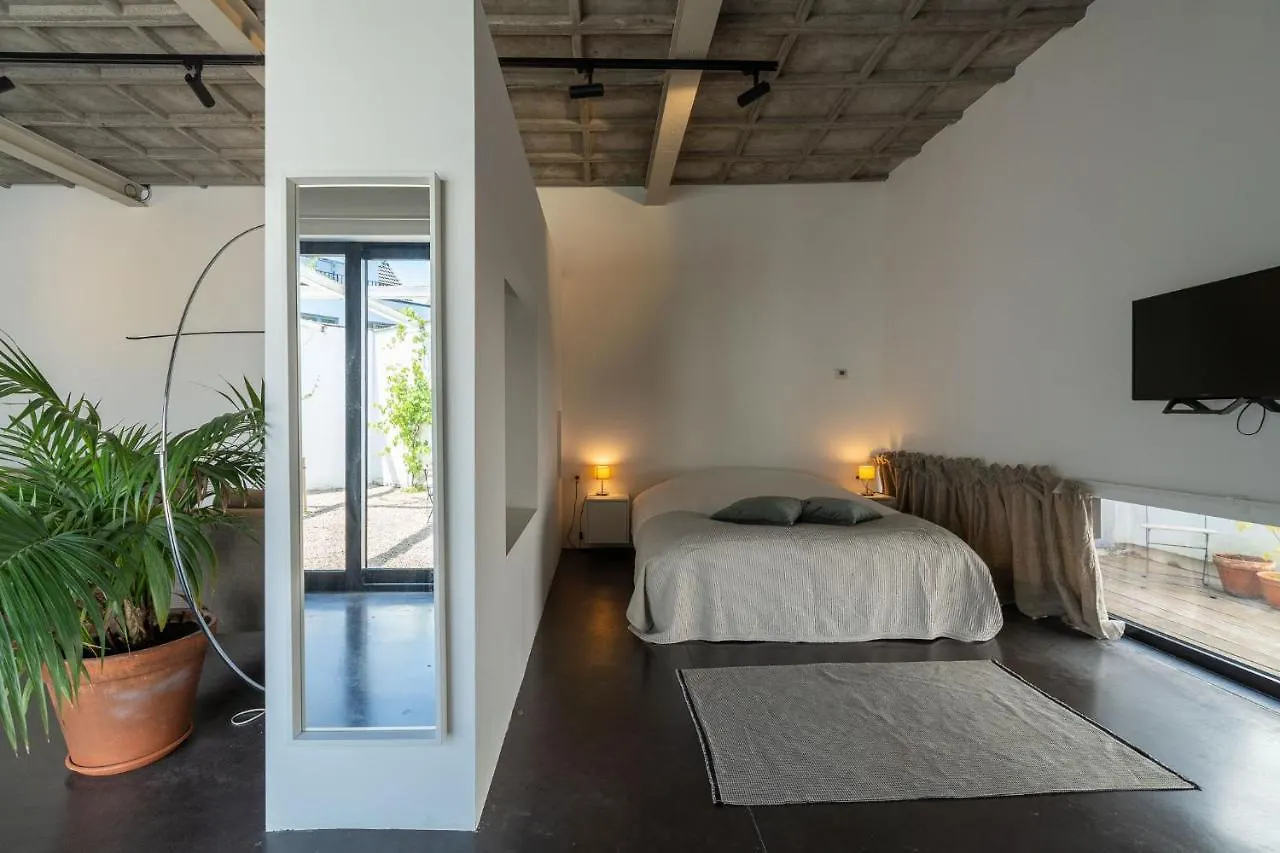 Loft Van 90 M² Met Grote Binnentuin. location